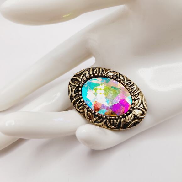 Rainbow Faceted Glass Oval Brooch Gold Tone Frame Vintage Crystal Pin 1.6" - Picture 3 of 8